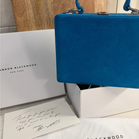 👜💙 Brandon Blackwood Suede Aqua Blue Kendrick Trunk NWT - Picture 4 of 12